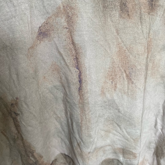 Size large Aritzia everyday T-shirt. - Picture 4 of 5